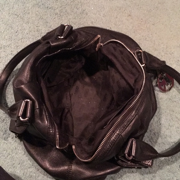 Michael Kors handbag - Picture 2 of 3